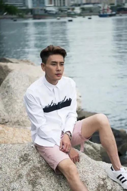 黄宗泽的生活照,揭秘明星私下的真实日常